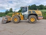 LIEBHERR L 550 front loader