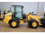 CATERPILLAR 906M front loader