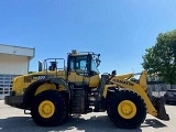 KOMATSU WA500-7 front loader