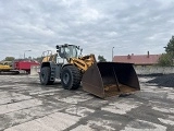 LIEBHERR L 586 front loader