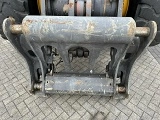 VOLVO L220G front loader