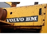 VOLVO L 120 front loader