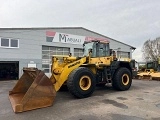 KOMATSU WA480-6 front loader