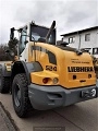 LIEBHERR L 524 front loader