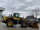 KOMATSU WA380-7 front loader