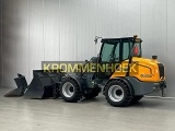 GIANT G5000 front loader