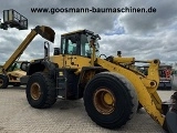 KOMATSU WA470-5 front loader