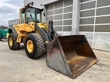 VOLVO L 90 E front loader