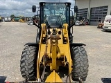 CATERPILLAR 906M front loader