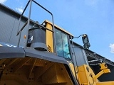 VOLVO L180G front loader