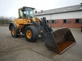 VOLVO L 90 E front loader