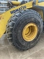 KOMATSU WA470-5 front loader