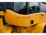 VOLVO L 30 front loader