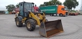 CATERPILLAR 908 H2 front loader