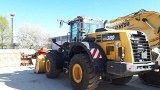 KOMATSU WA380-8E0 front loader