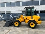 VOLVO L 30 BZ front loader