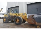 KOMATSU WA 400 front loader