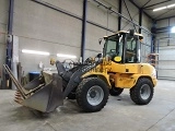 VOLVO L 30 front loader