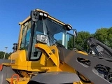 VOLVO L90H front loader