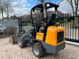 GIANT D 263 SW X-TRA front loader