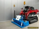 TAKEUCHI TL 12 V2 mini loader