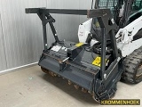 BOBCAT T590 mini loader