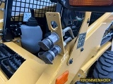 CATERPILLAR 216B mini loader