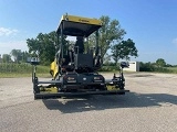 BOMAG BF 300 P-S 340-2 wheeled asphalt placer