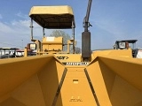 CATERPILLAR AP600 wheeled asphalt placer