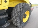 BOMAG BW 211 D-4 road roller (combined)