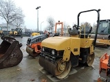 CATERPILLAR CB214E tandem roller