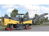 BOMAG BM 2200-75 road milling machine