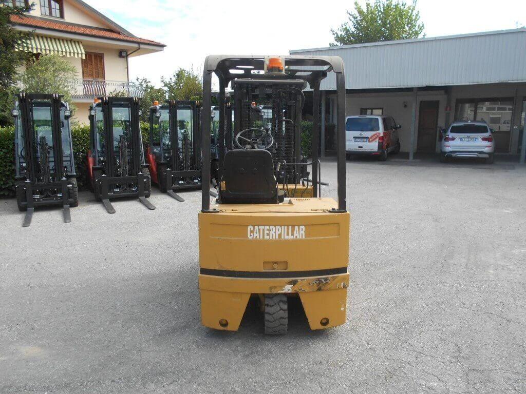 CATERPILLAR F 35 Forklift Used 1996 Price 7930 EUR Electricity 126592 CATERPILLAR F 35 Forklift Used 1996 Price 7930 EUR Electricity 126592