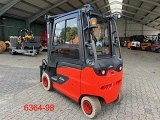 LINDE E30 forklift