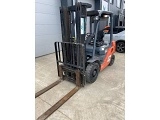 TOYOTA 06-8 FD 25 F forklift