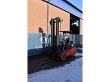 LINDE E 25 forklift