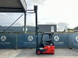 LINDE E15 forklift