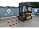 CATERPILLAR EP 30 K forklift