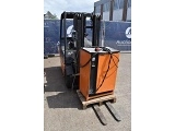 LINDE E 20 forklift