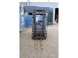 LINDE E16L forklift