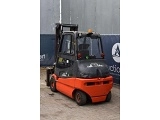 LINDE E30 forklift