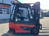 LINDE E25L forklift