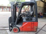 LINDE E15 forklift