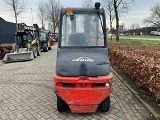 LINDE E30 forklift