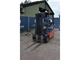 LINDE E 25 forklift