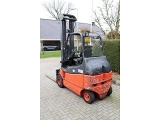 LINDE E30 forklift