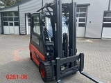 LINDE E35L forklift