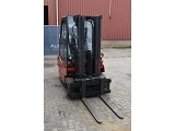 LINDE E 25 forklift