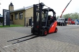 LINDE H 25 T forklift