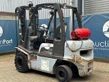 NISSAN UD 02 A 20 PQ forklift